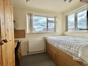 Bedroom 5- click for photo gallery